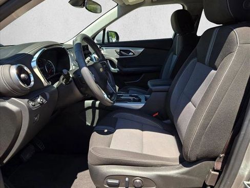 Used 2025 Chevrolet Blazer LT image 15