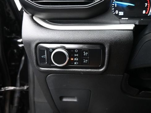 Certified 2022 Ford Explorer XLT image 13