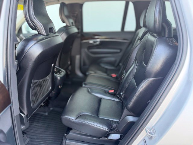 Used 2019 Volvo XC90 T6 Momentum w/ Protection Package Premier AWD/4WD image 21