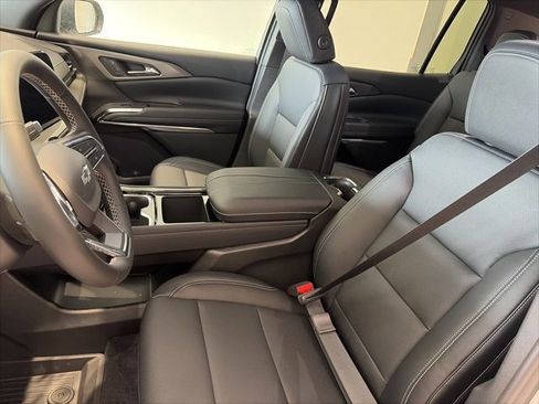 New 2026 Chevrolet Traverse LT w/ Midnight/Sport Edition image 12