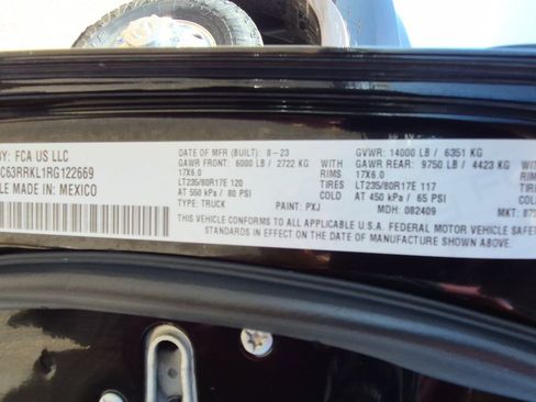 Used 2024 RAM 3500 Limited w/ Safety Group AWD/4WD image 33