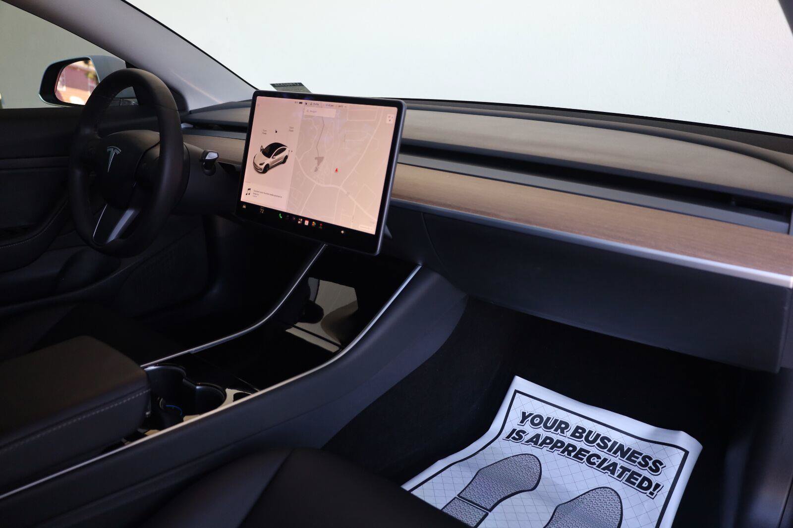 Used 2020 Tesla Model 3 Standard Range Plus RWD image 28