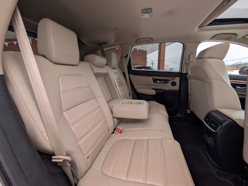 Used 2017 Honda CR-V Touring image 41