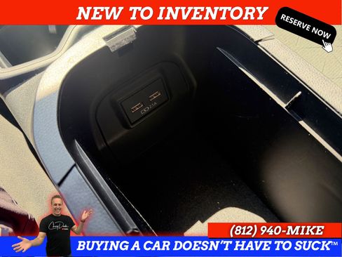 Used 2021 Toyota RAV4 XLE AWD/4WD image 35