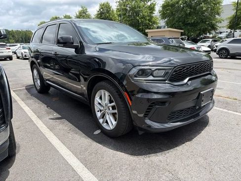 Used 2024 Dodge Durango GT RWD image 4