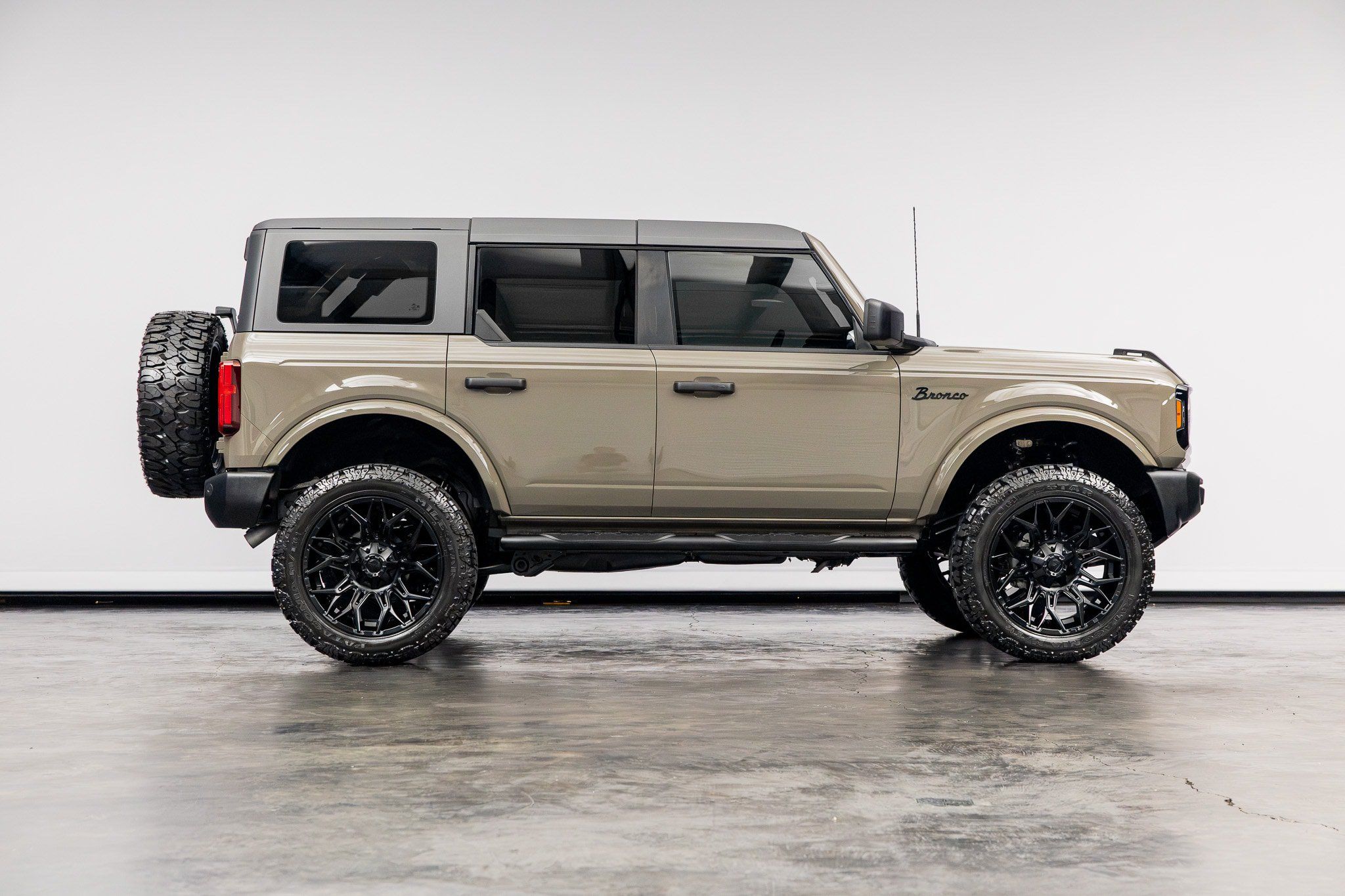 Used 2025 Ford Bronco Big Bend AWD/4WD image 21