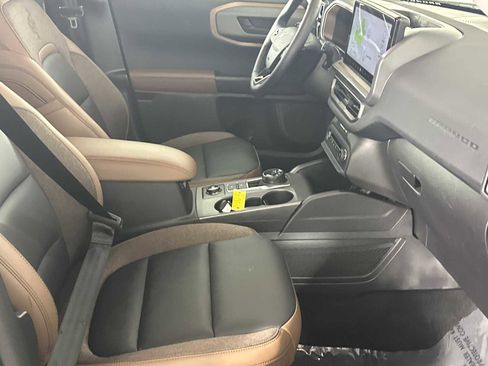 Used 2025 Ford Bronco Sport Outer Banks w/ Outer Banks Tech Package+ image 18