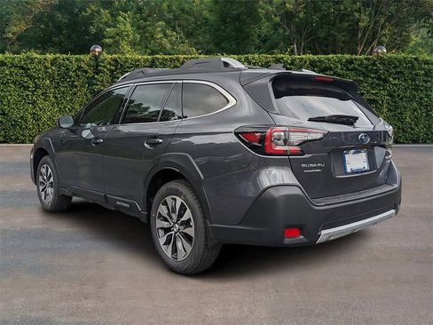 New 2025 Subaru Outback Touring XT w/ Popular Package #2 image 4