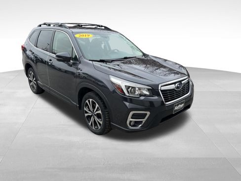 Used 2019 Subaru Forester Limited image 2