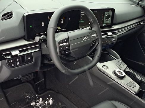 New 2026 Kia Sportage EX image 7