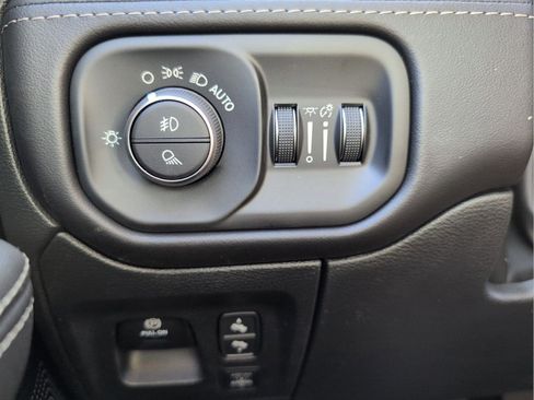 New 2026 RAM 1500 Limited image 15