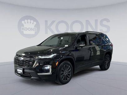 Used 2023 Chevrolet Traverse RS