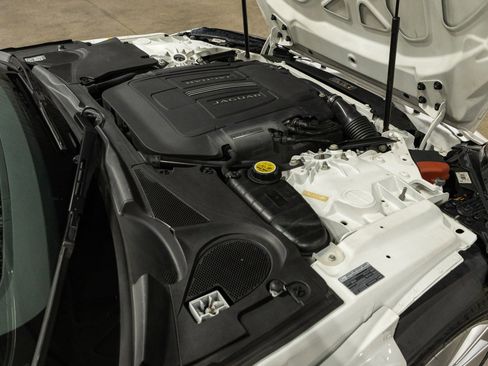 Used 2015 Jaguar F-TYPE Coupe image 67