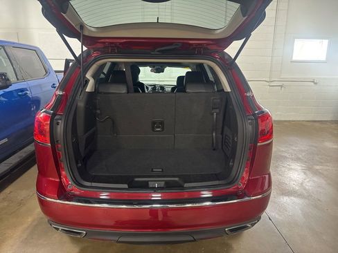 Used 2014 Buick Enclave Leather FWD image 5