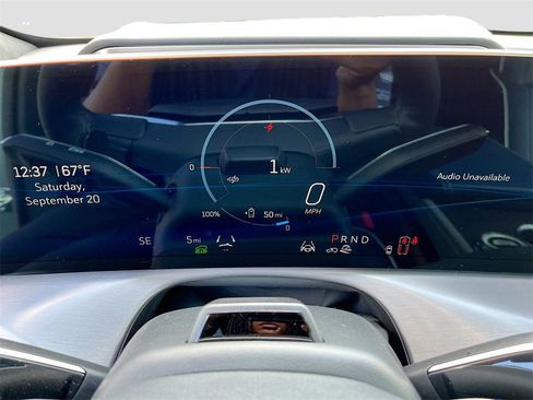 New 2026 Cadillac Vistiq Premium Luxury w/ LPO, Floor Liner Package image 12