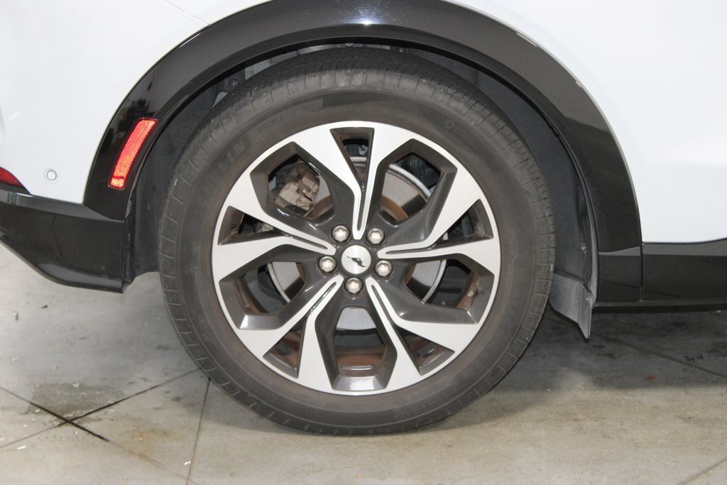 Used 2021 Ford Mustang Mach-E Premium RWD image 12