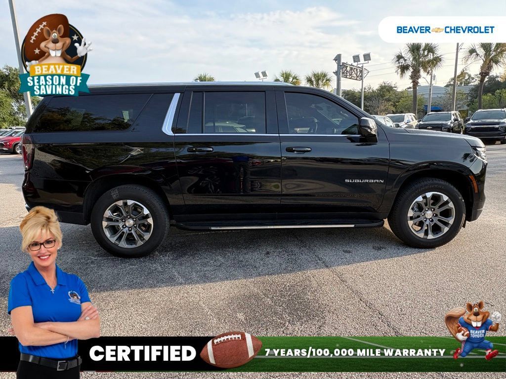 Used 2025 Chevrolet Suburban LS AWD/4WD image 8