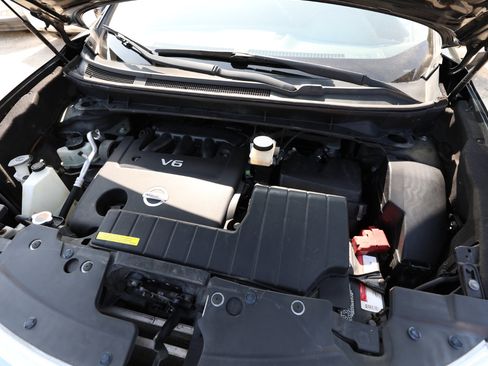 Used 2013 Nissan Murano S image 23