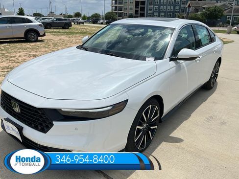 New 2026 Honda Accord Hybrid Touring image 3