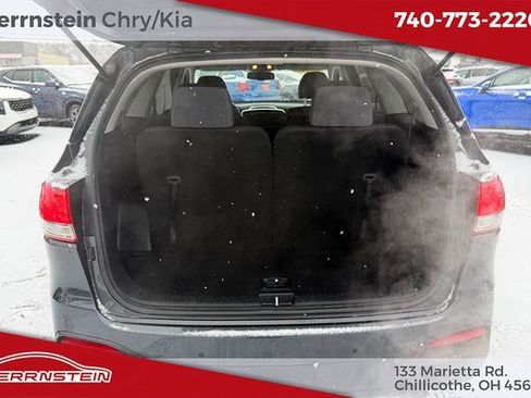 Used 2018 Kia Sorento LX image 26