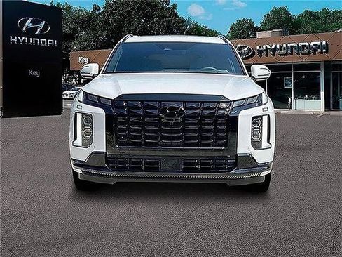 Used 2025 Hyundai Palisade Calligraphy AWD/4WD image 16