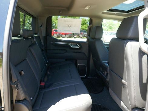 New 2026 Chevrolet Silverado 1500 RST w/ Convenience Package II AWD/4WD image 11