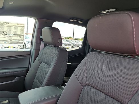 New 2026 GMC Canyon Elevation w/ Convenience Package image 12