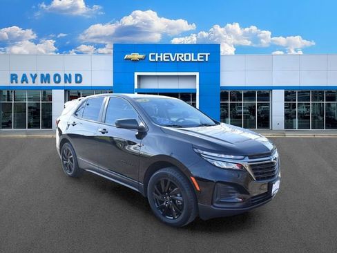 Certified 2024 Chevrolet Equinox LS w/ LS Convenience Package AWD/4WD image 11