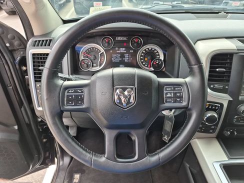 Used 2015 RAM 1500 Lone Star AWD/4WD image 25