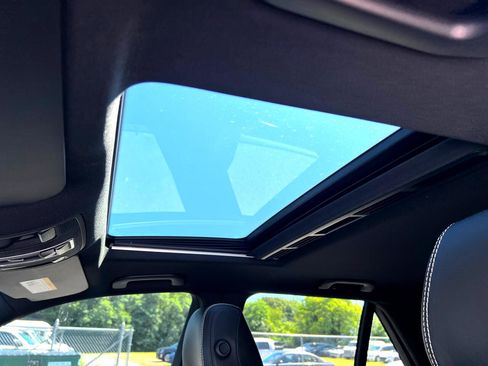 Used 2012 Mercedes-Benz ML 63 AMG 4MATIC image 20