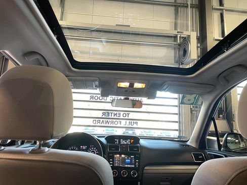 Used 2018 Subaru Forester 2.5i Premium image 6