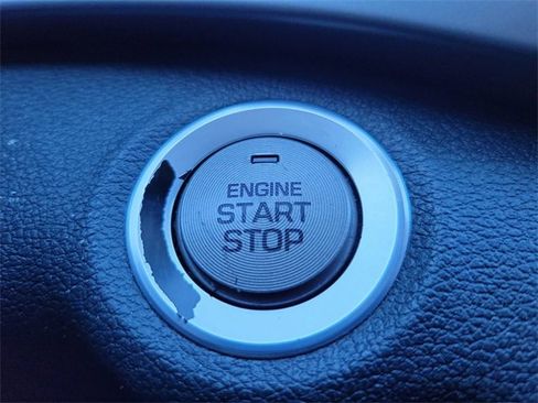 Used 2018 Hyundai Elantra Value Edition image 31