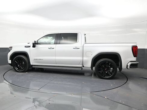 Used 2023 GMC Sierra 1500 Denali w/ Denali Carbonpro Edition AWD/4WD image 2