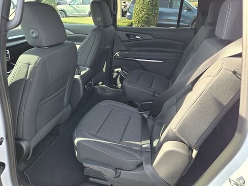 New 2026 Chevrolet Traverse LT w/ Enhanced Driving Package image 7