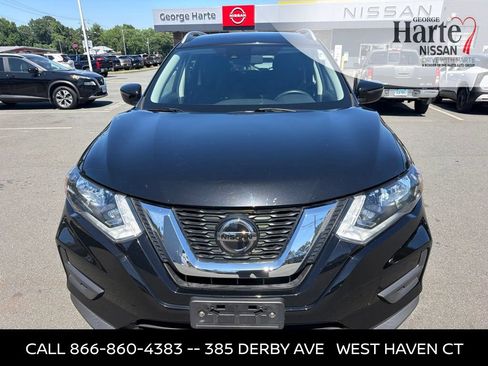 Used 2019 Nissan Rogue SV AWD/4WD image 1