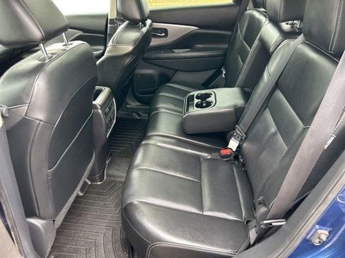 Used 2019 Nissan Murano SV image 36