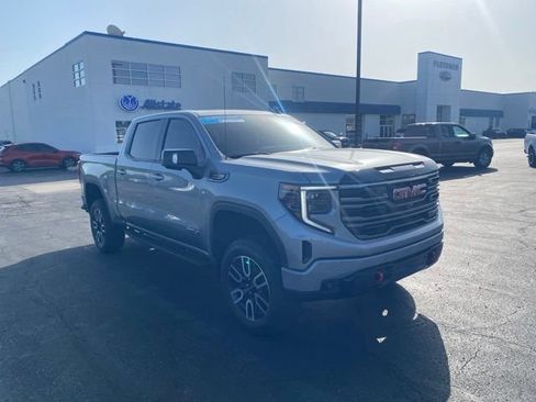 Used 2026 GMC Sierra 1500 AT4 w/ AT4 Premium Package AWD/4WD image 8