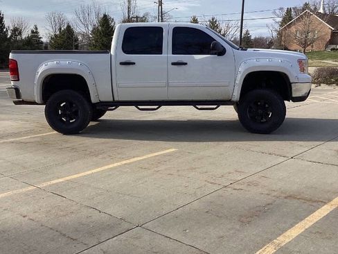 Used 2012 GMC Sierra 1500 SLE w/ Max Trailering Pack image 7