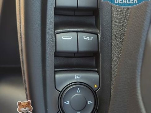 Used 2023 Chevrolet TrailBlazer ACTIV w/ Sun and Liftgate Package image 17