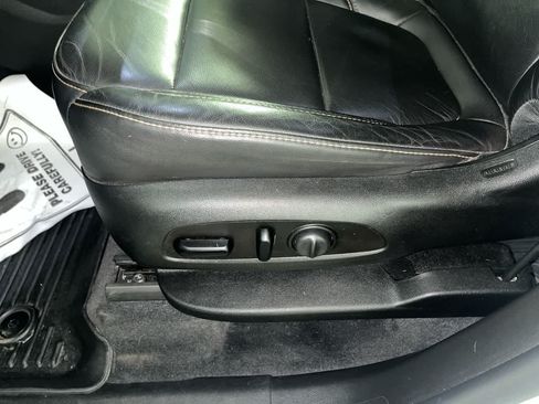 Used 2020 Chevrolet Traverse RS FWD image 14