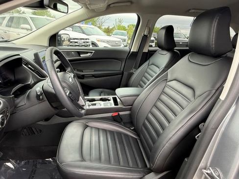 Certified 2024 Ford Edge SEL w/ Convenience Package AWD/4WD image 6