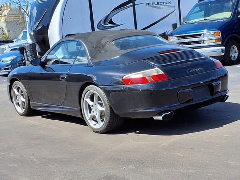 Used 2004 Porsche 911 Carrera 4S AWD/4WD image 3
