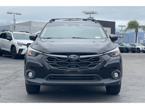 Used 2024 Subaru Crosstrek 2.0i Premium image 9