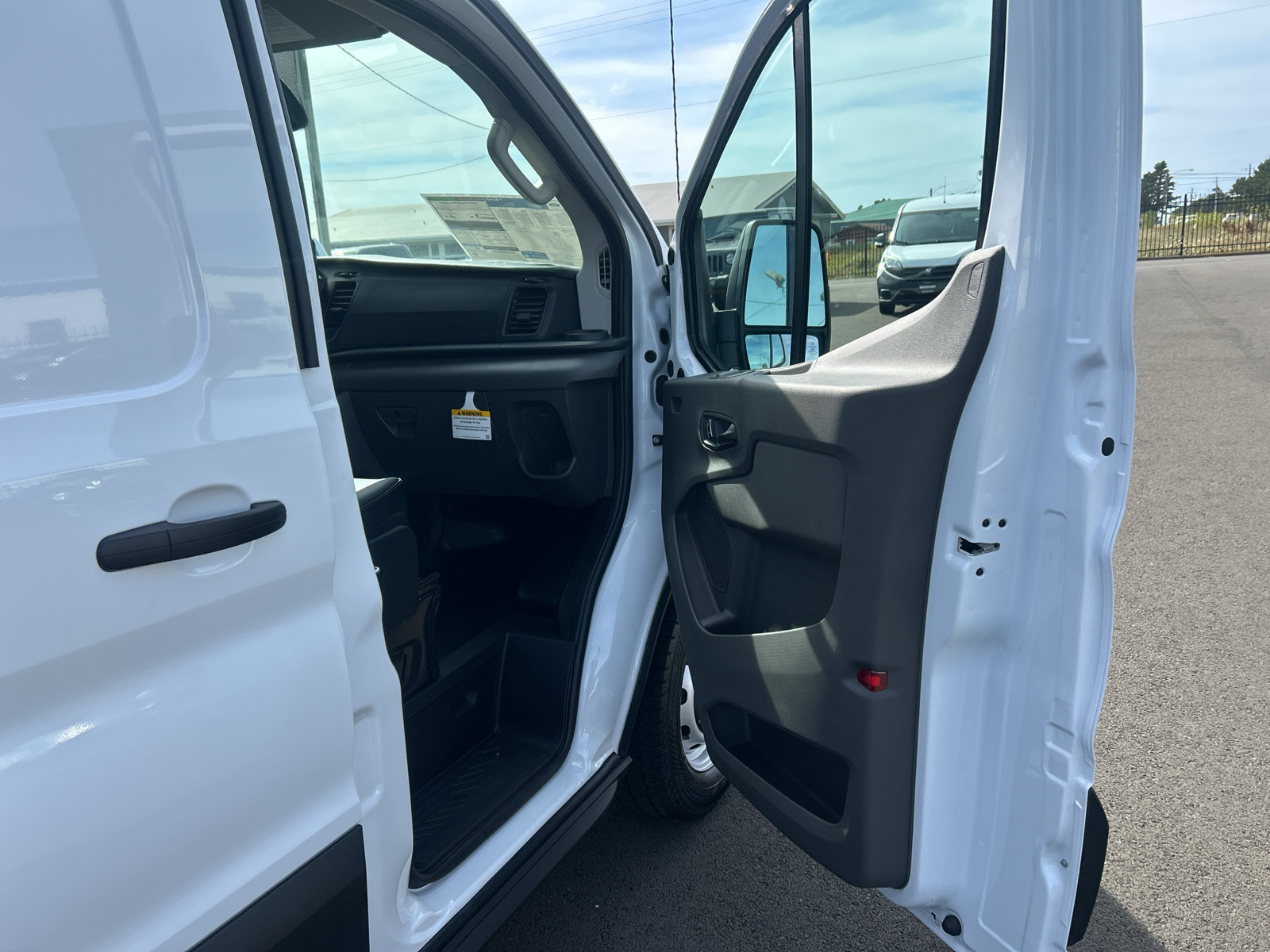 New 2026 Ford Transit 150 Low Roof RWD image 28
