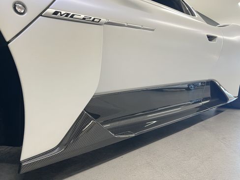Used 2022 Maserati MC20 Coupe RWD image 29
