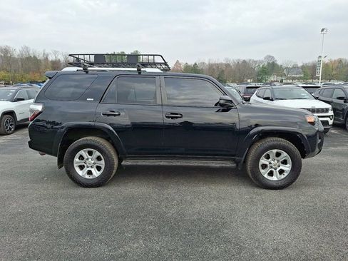 Used 2018 Toyota 4Runner SR5 image 8