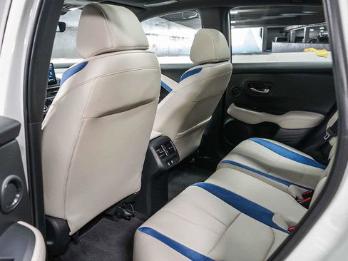 Certified 2025 Acura ADX A-Spec image 22