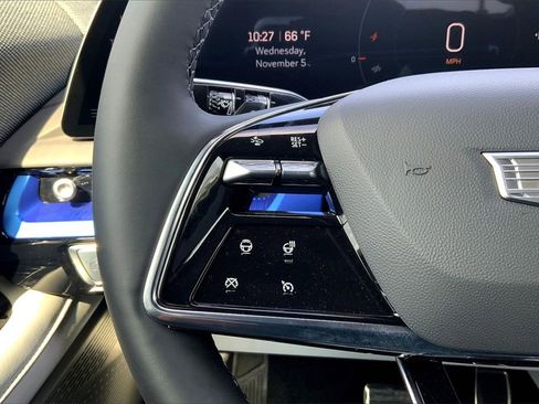 New 2026 Cadillac Optiq Sport 1 image 24