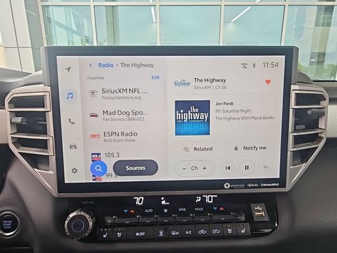 Used 2022 Toyota Tundra Limited image 9