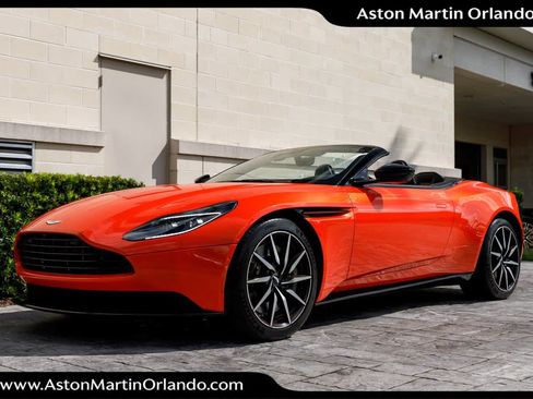 Used 2020 Aston Martin DB11 Volante RWD image 34